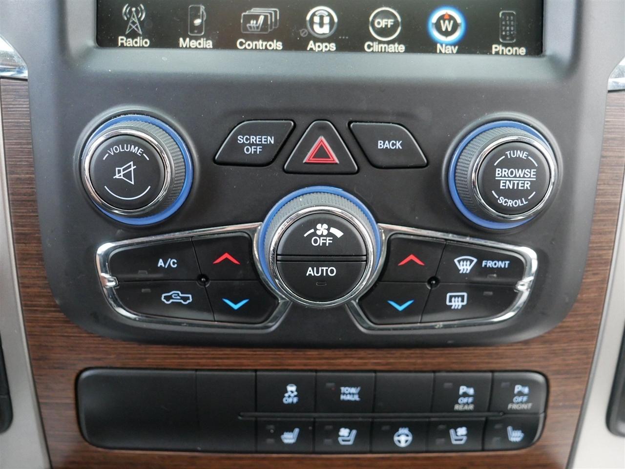 RAM 1500 Laramie Crew Cab SWB 4WD 2017