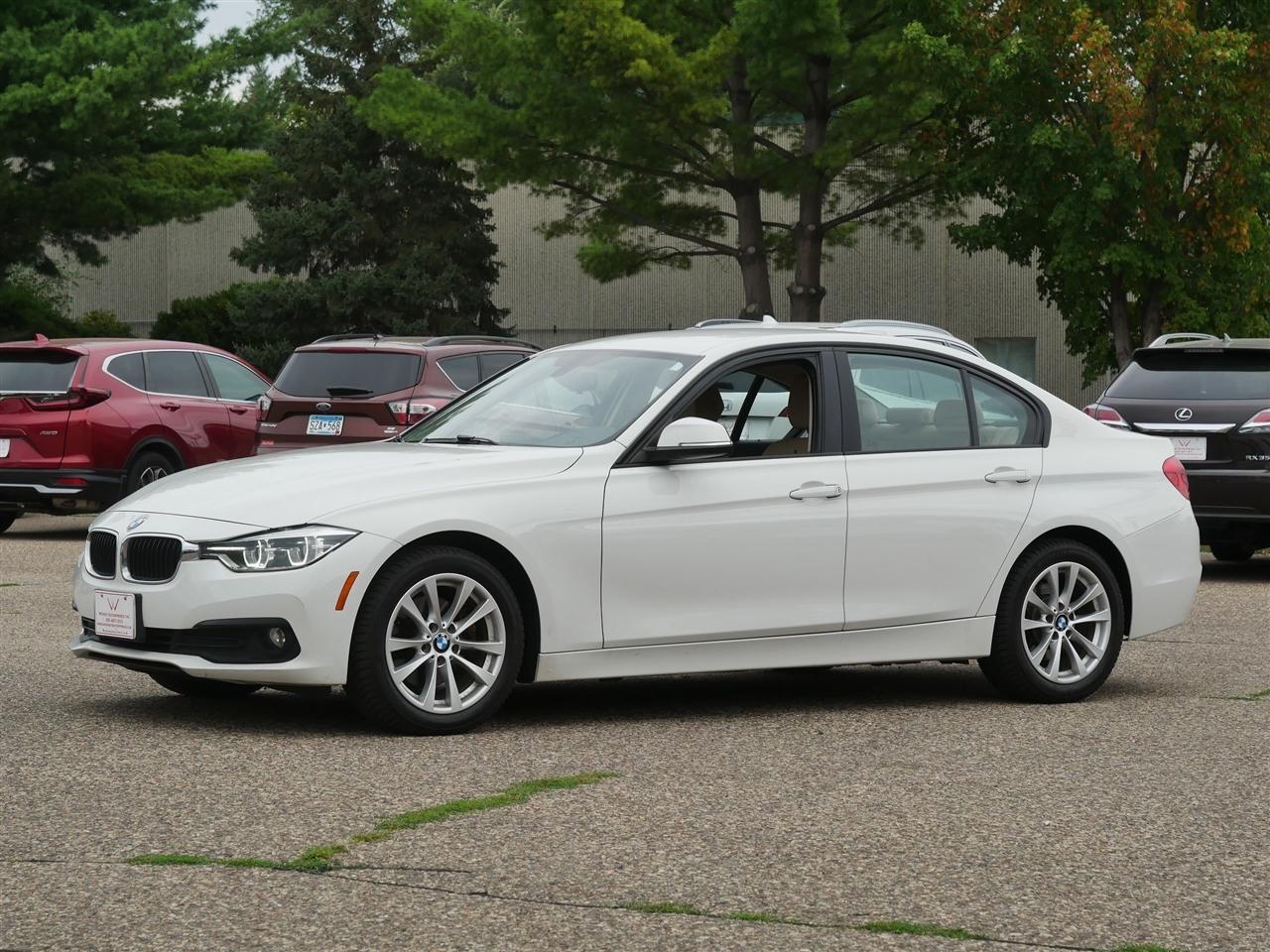 BMW 3-Series 320i xDrive Sedan 2017