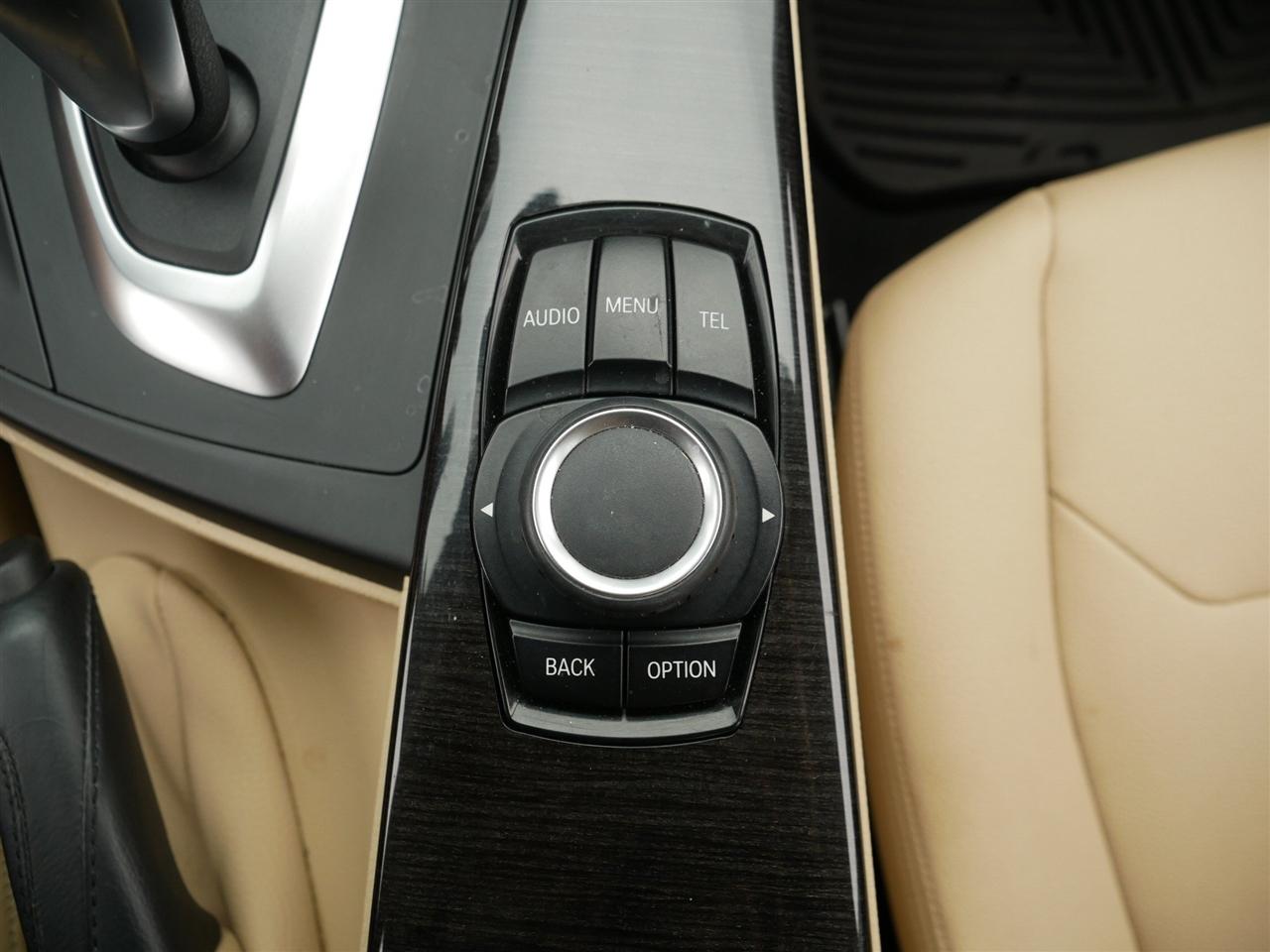 BMW 3-Series 320i xDrive Sedan 2017