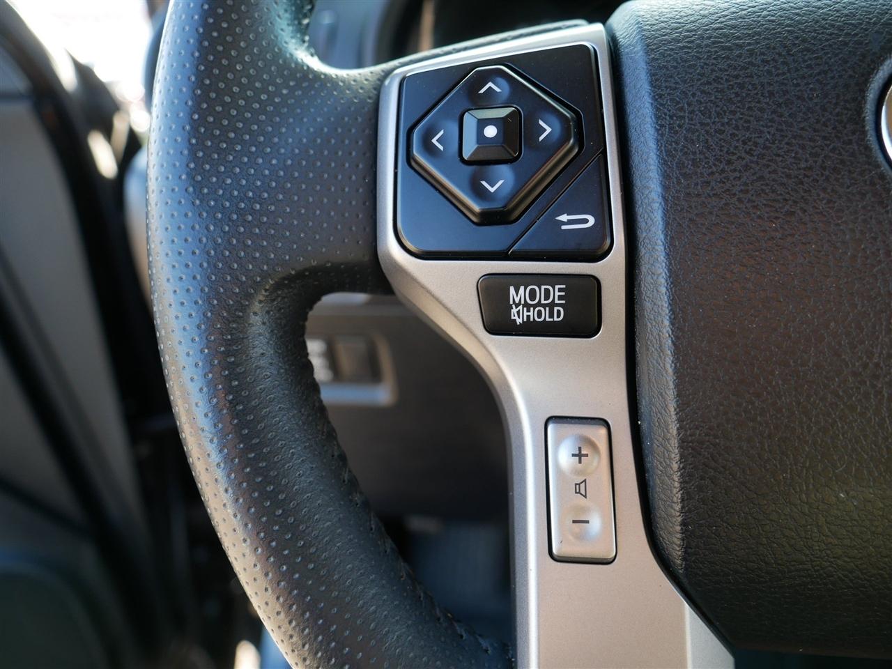 Toyota 4Runner Limited 4WD V6 2016