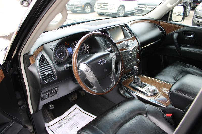 Infiniti QX80 4WD 2015