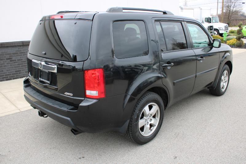 Honda Pilot EX-L 4WD 5-Spd AT 2011
