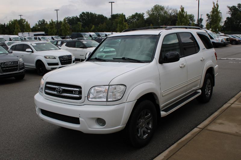 Toyota Sequoia Limited 2WD 2004