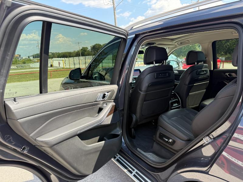 BMW X7 xDrive40i Sports Activity Vehicle 2020 BMW X7 xDrive40i Sports Activity Vehicle 2020