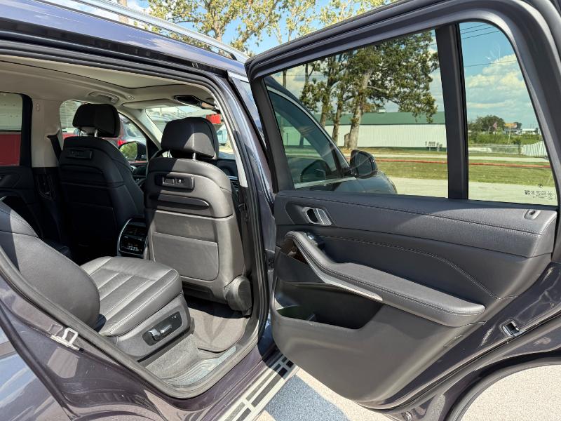 BMW X7 xDrive40i Sports Activity Vehicle 2020 BMW X7 xDrive40i Sports Activity Vehicle 2020
