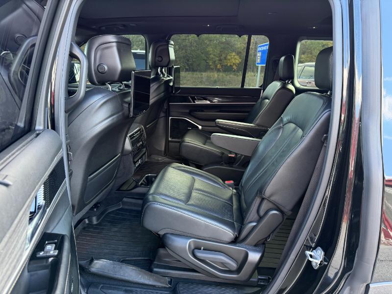 Jeep Wagoneer Series III 4x4 2022 Jeep Wagoneer Series III 4x4 2022