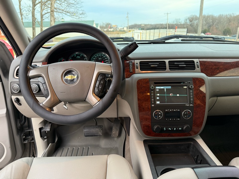 Chevrolet Silverado 2500HD 4WD Crew Cab 153.7" LTZ 2012