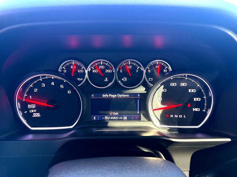 Chevrolet Silverado 1500 4WD Crew Cab 147" RST 2019