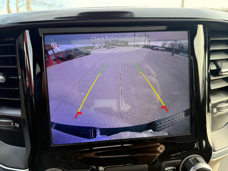 RAM 1500 Laramie 4x4 Crew Cab 5'7" Box 2019