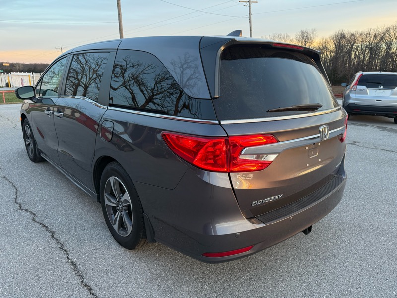 Honda Odyssey Touring Auto 2018