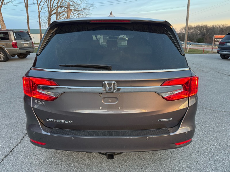 Honda Odyssey Touring Auto 2018