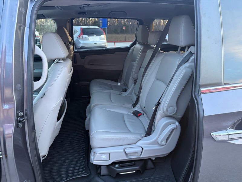 Honda Odyssey Touring Auto 2018
