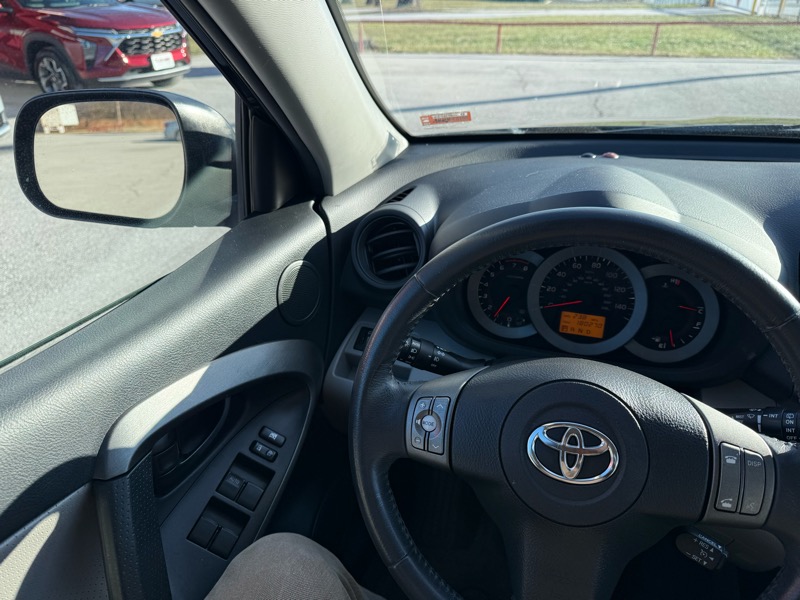 Toyota RAV4 4WD 4dr V6 Limited (Natl) 2012