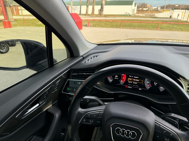 Audi Q7 Premium Plus 55 TFSI quattro 2021