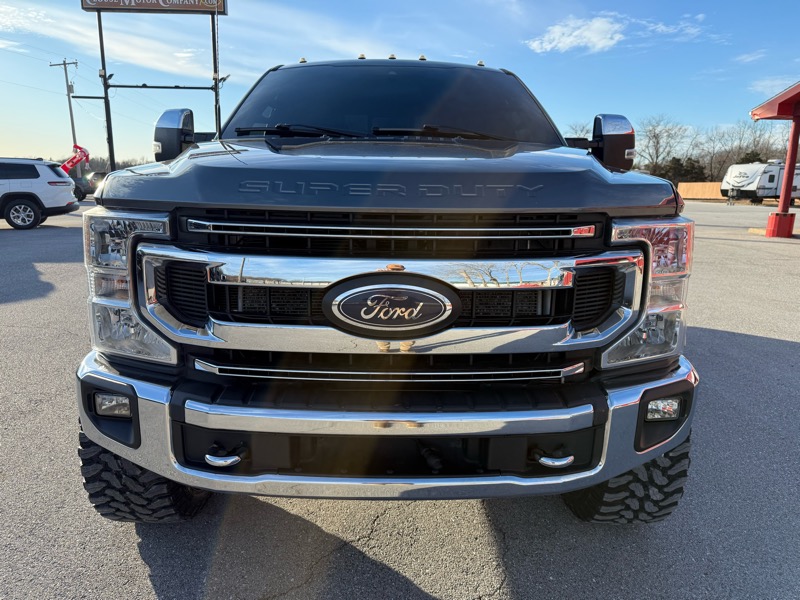 Ford Super Duty F-350 SRW XLT 4WD Crew Cab 6.75' Box 2022