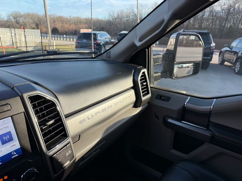 Ford Super Duty F-350 SRW XLT 4WD Crew Cab 6.75' Box 2022