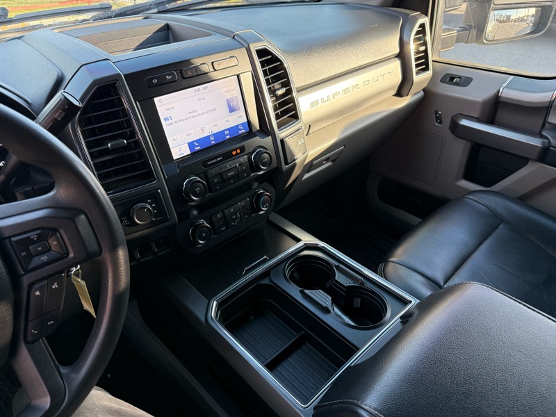 Ford Super Duty F-350 SRW XLT 4WD Crew Cab 6.75' Box 2022