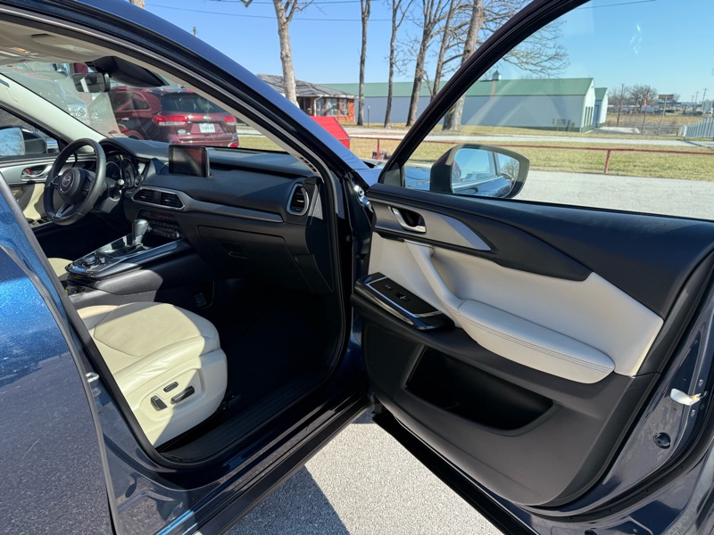 Mazda CX-9 Touring FWD 2019