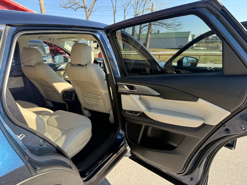 Mazda CX-9 Touring FWD 2019