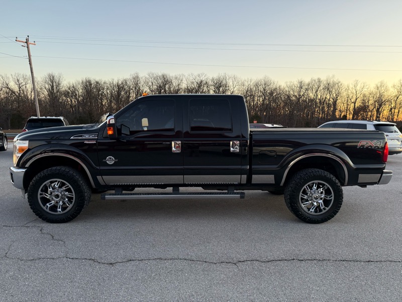 Ford Super Duty F-350 SRW 4WD Crew Cab 156" Lariat 2014