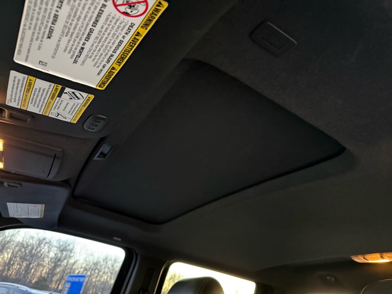 Ford Super Duty F-350 SRW 4WD Crew Cab 156" Lariat 2014