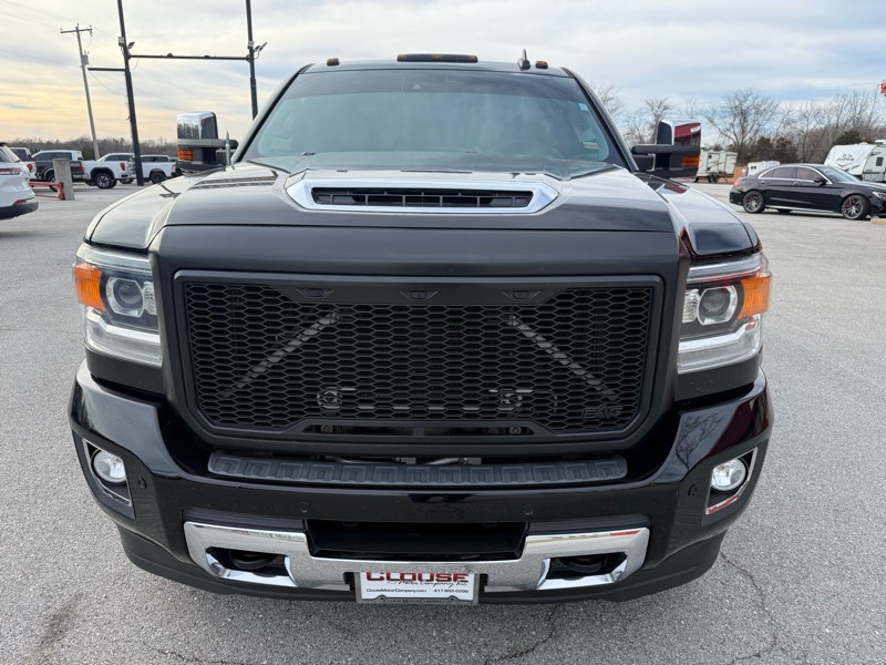 GMC Sierra 2500HD 4WD Crew Cab 153.7" Denali 2017
