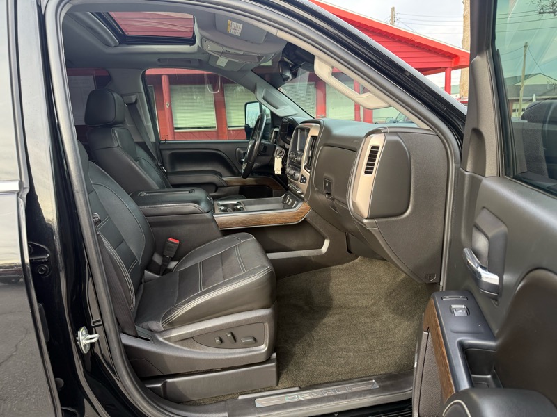 GMC Sierra 2500HD 4WD Crew Cab 153.7" Denali 2017