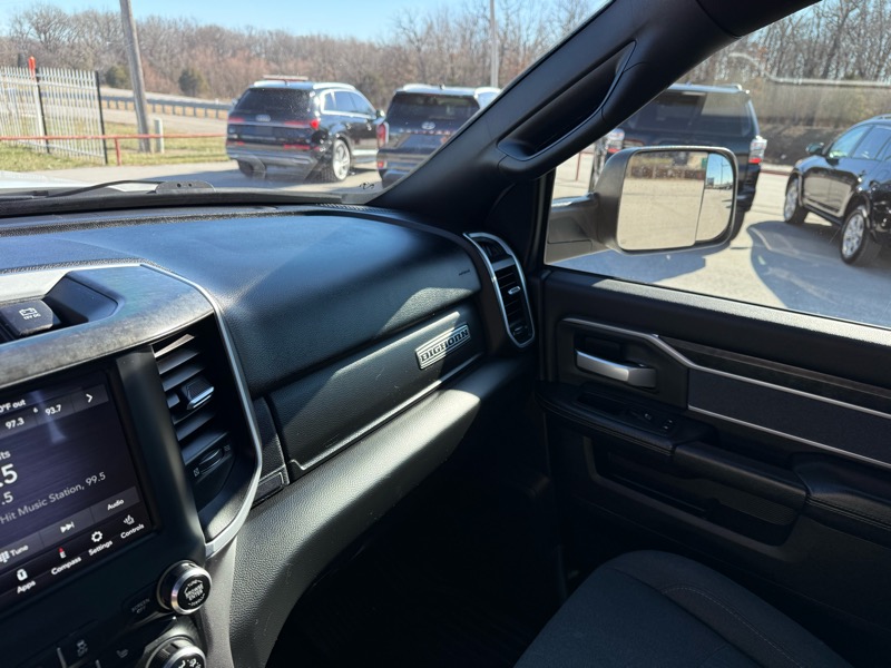 RAM 2500 Big Horn 4x4 Crew Cab 6'4" Box 2020