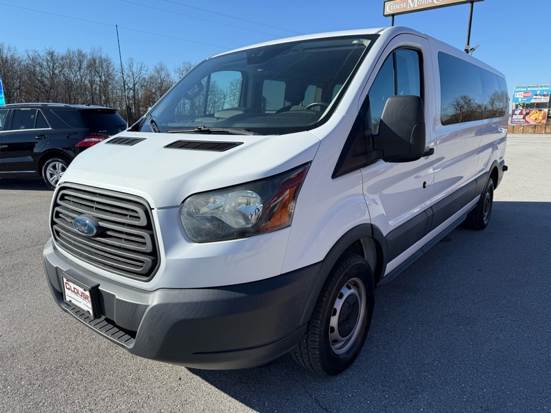 Ford Transit Wagon T-350 148" Low Roof XLT Swing-Out RH Dr 2016