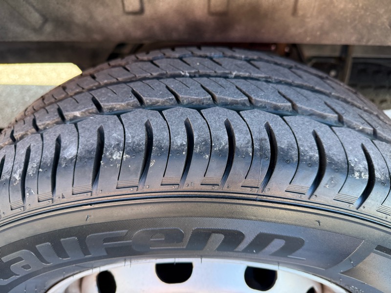 Ford Transit Wagon T-350 148" Low Roof XLT Swing-Out RH Dr 2016