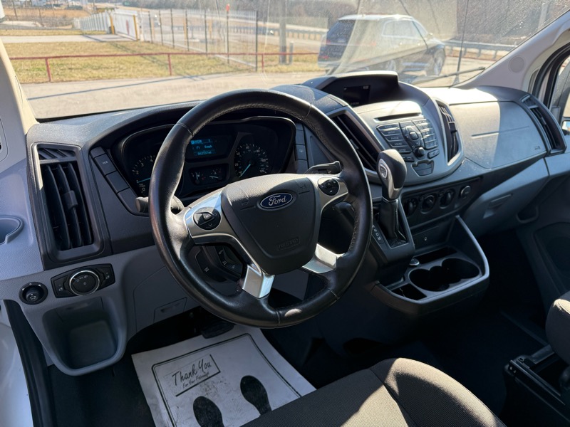 Ford Transit Wagon T-350 148" Low Roof XLT Swing-Out RH Dr 2016