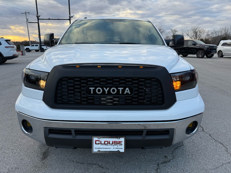 Toyota Tundra 4WD Truck CrewMax 5.7L FFV V8 6-Spd AT (Natl) 2013