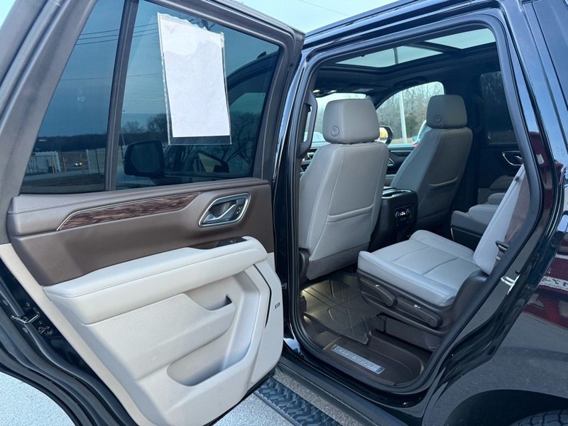 Chevrolet Tahoe 4WD 4dr Z71 2021