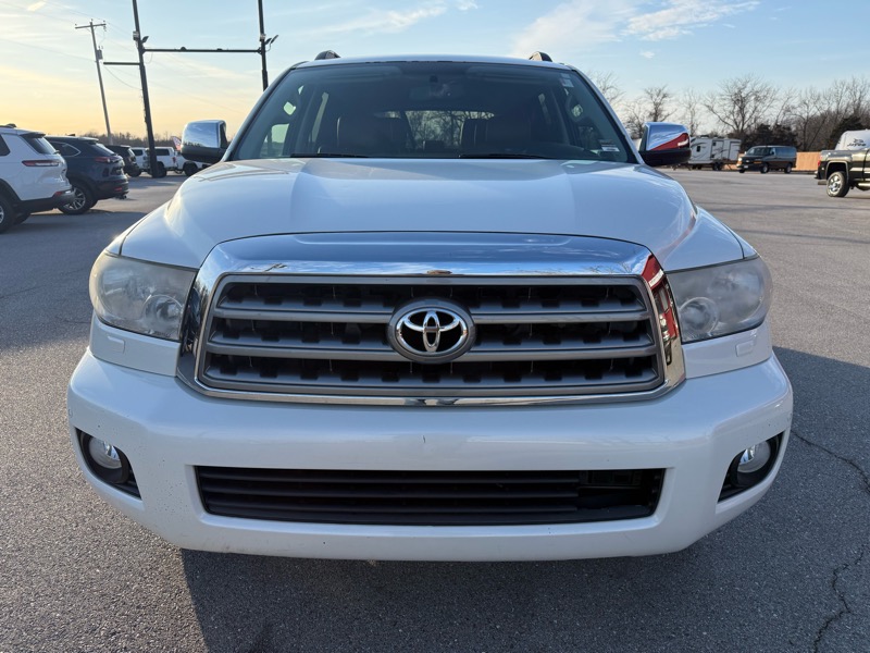 Toyota Sequoia 4WD 5.7L Platinum (Natl) 2014