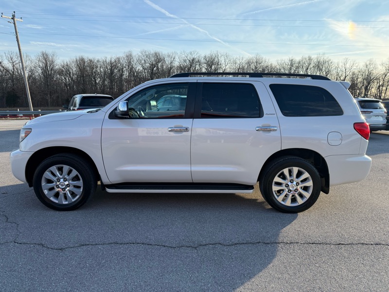 Toyota Sequoia 4WD 5.7L Platinum (Natl) 2014