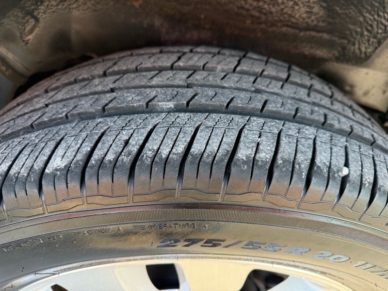 Toyota Sequoia 4WD 5.7L Platinum (Natl) 2014