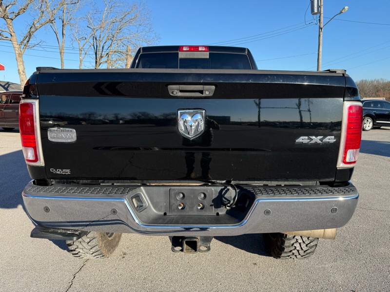 RAM 2500 4WD Mega Cab 160.5" Longhorn 2014