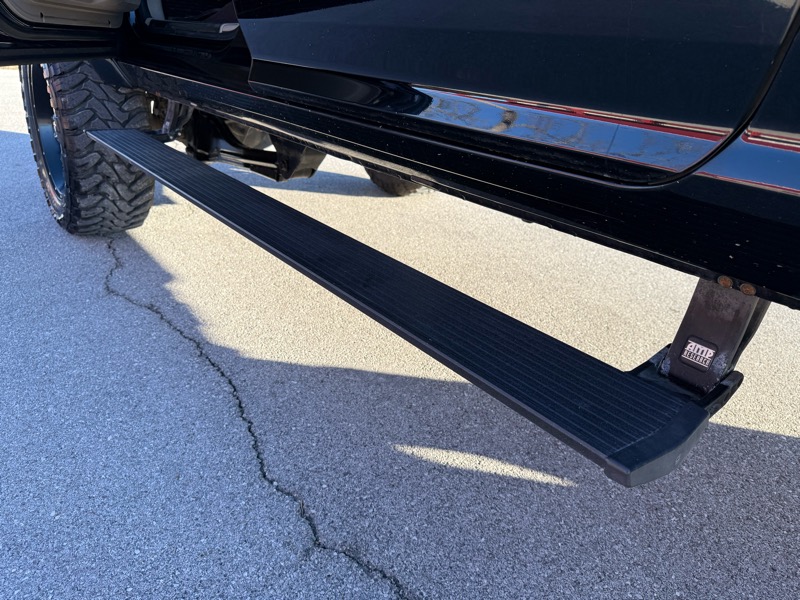 RAM 2500 4WD Mega Cab 160.5" Longhorn 2014