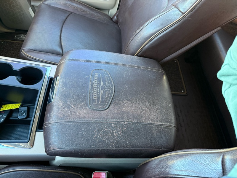 RAM 2500 4WD Mega Cab 160.5" Longhorn 2014