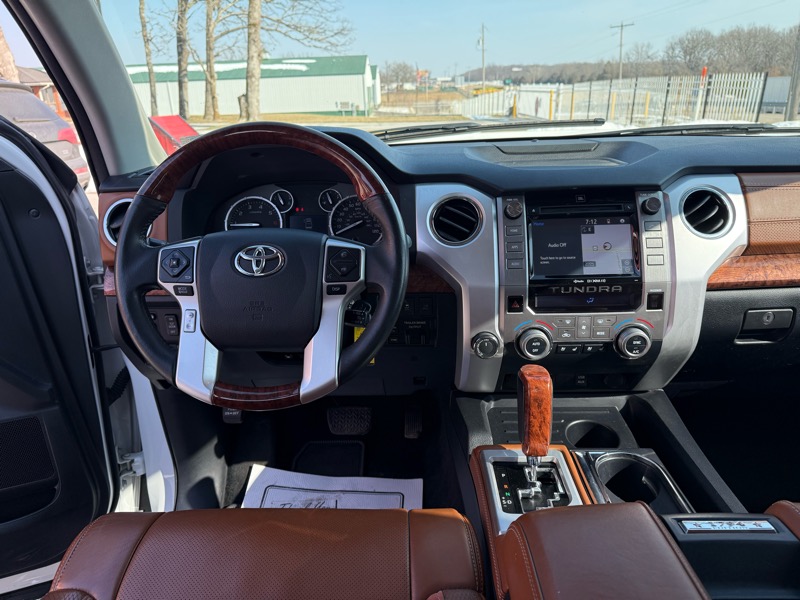 Toyota Tundra 4WD 1794 Edition CrewMax 5.5' Bed 5.7L FFV (Natl) 2017