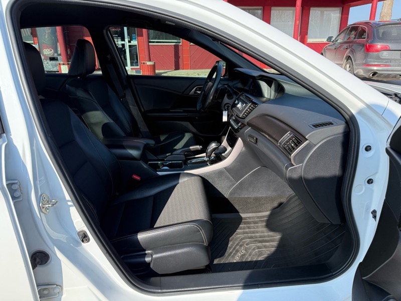 Honda Accord Sedan 4dr I4 CVT Sport 2016