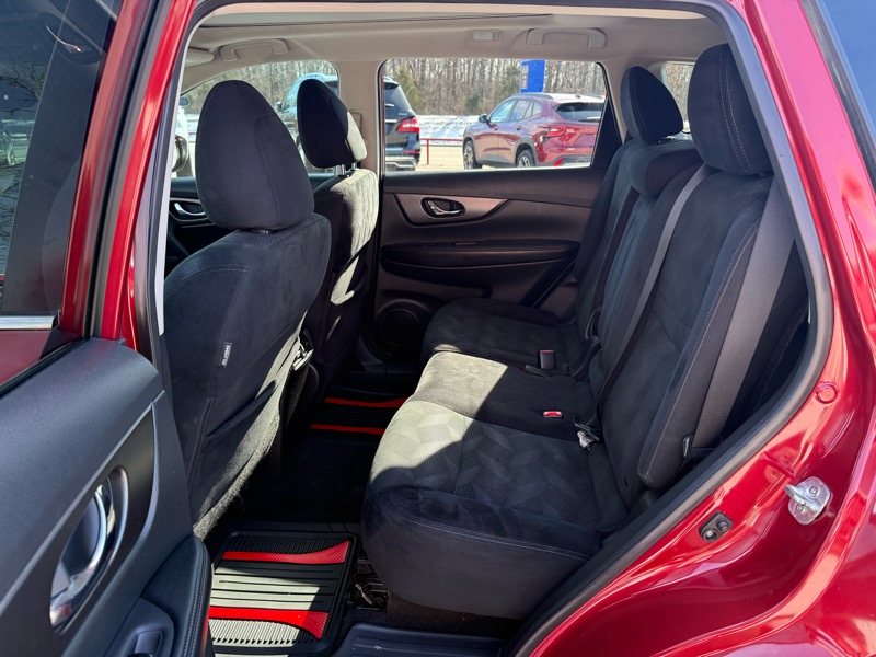 Nissan Rogue AWD 4dr SV 2015