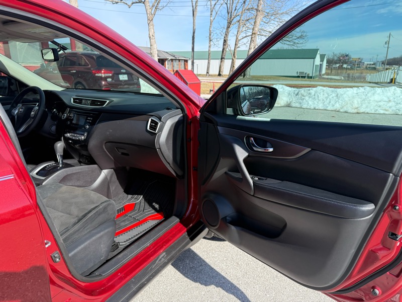 Nissan Rogue AWD 4dr SV 2015