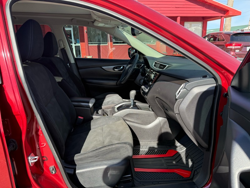 Nissan Rogue AWD 4dr SV 2015