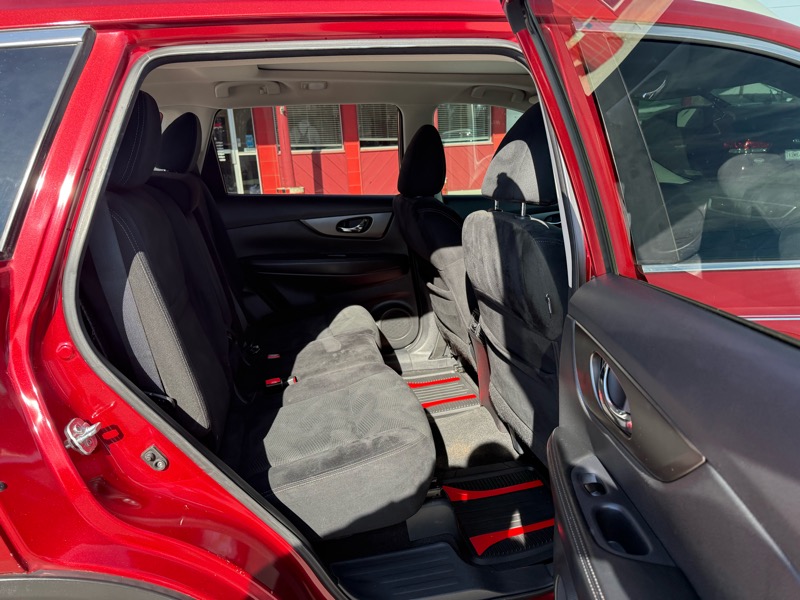 Nissan Rogue AWD 4dr SV 2015