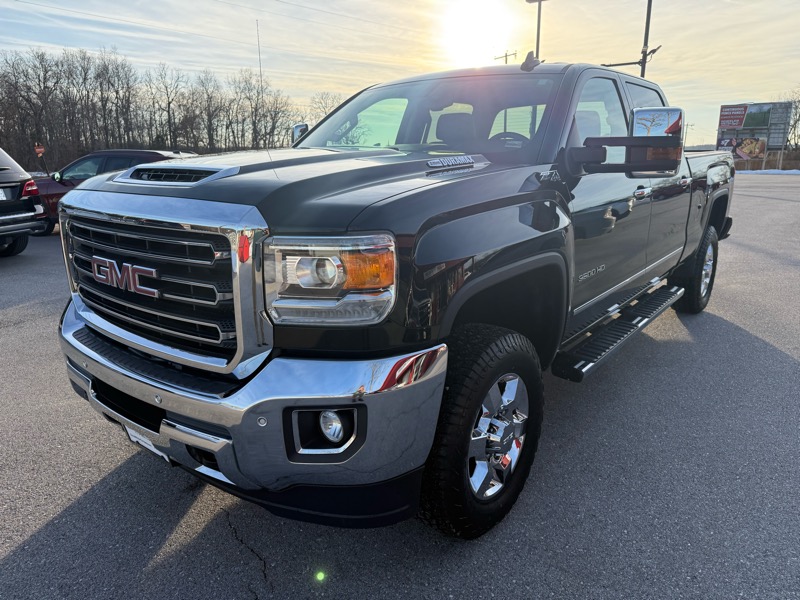 GMC Sierra 3500HD 4WD Crew Cab 153.7" SLT 2018