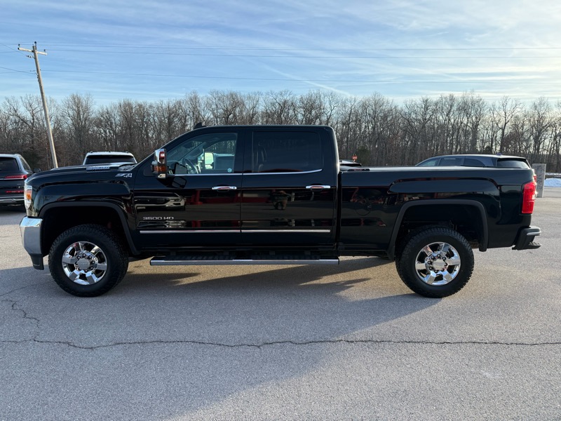 GMC Sierra 3500HD 4WD Crew Cab 153.7" SLT 2018