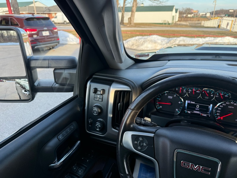 GMC Sierra 3500HD 4WD Crew Cab 153.7" SLT 2018