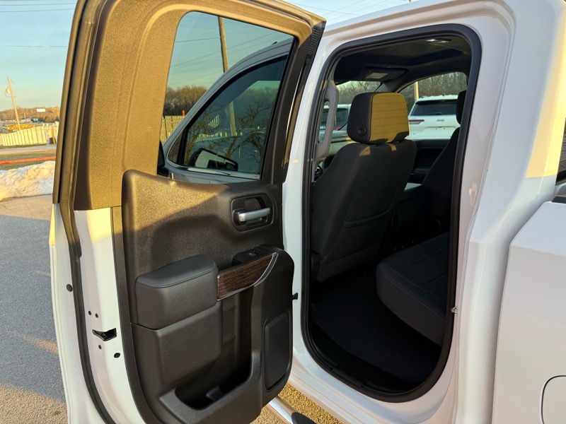 GMC Sierra 1500 4WD Double Cab 147" SLE 2021