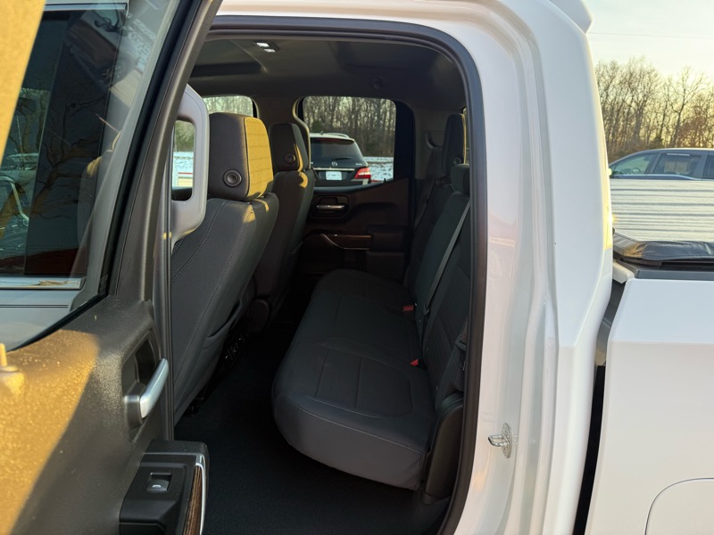 GMC Sierra 1500 4WD Double Cab 147" SLE 2021